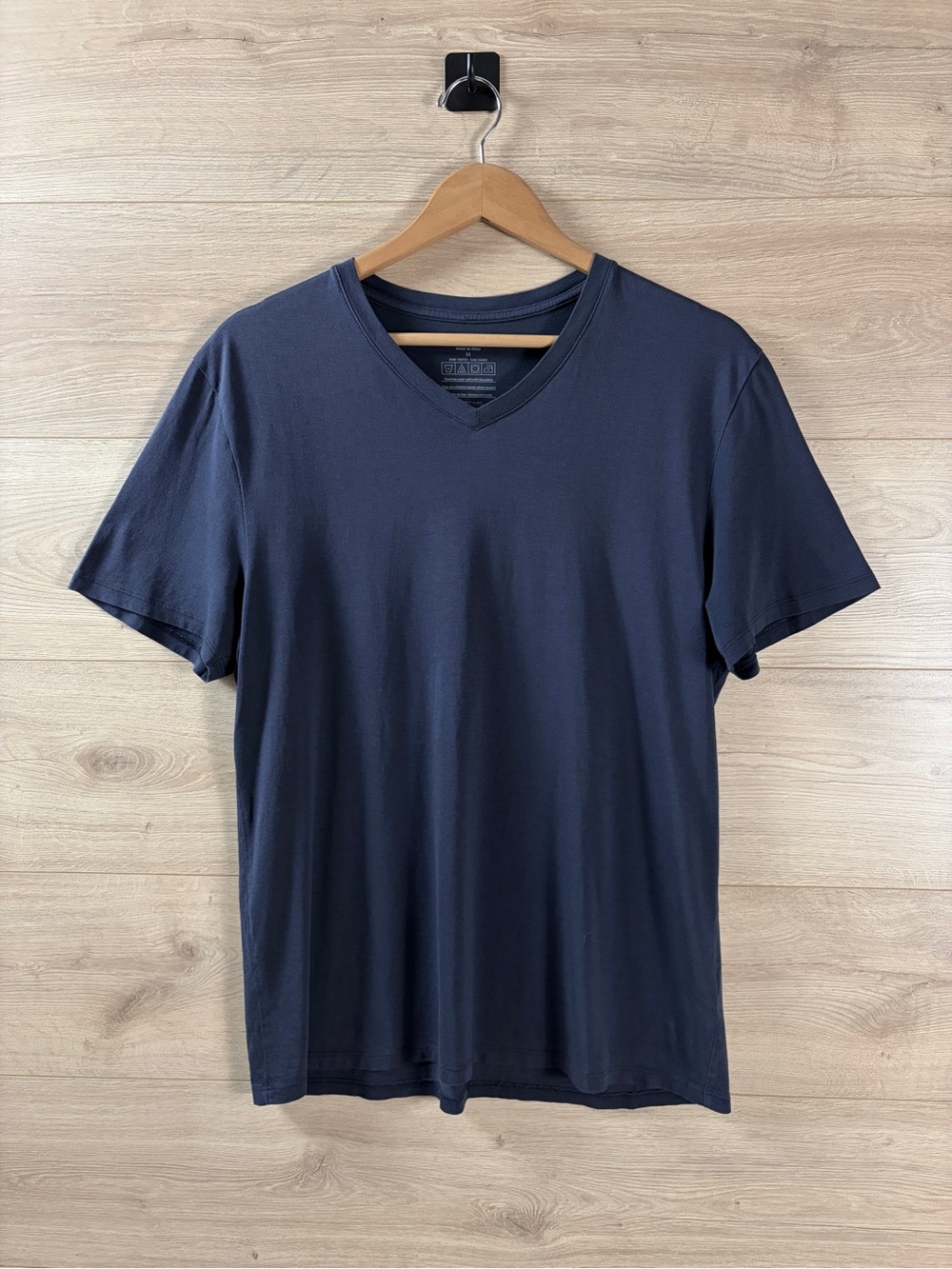Vince Men's V-neck T Shirt M Pima Cotton Charcoal